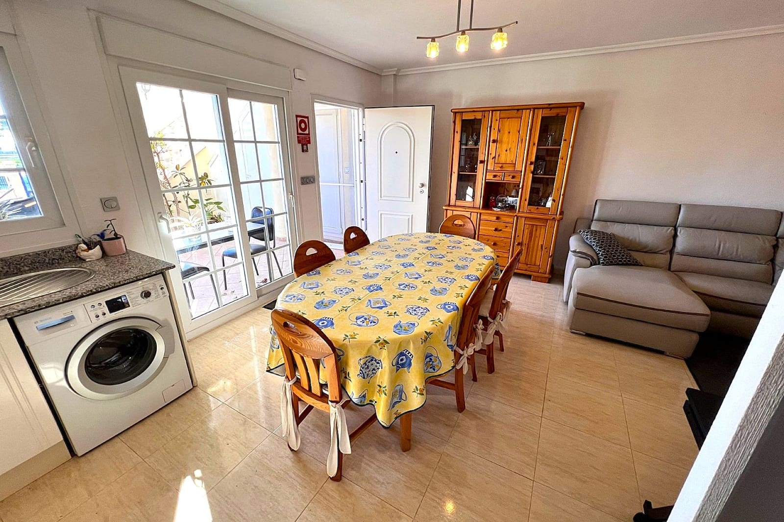 2 sovrum Lägenhet till salu i Guardamar del Segura - 174 900 € (Ref: 9558472)