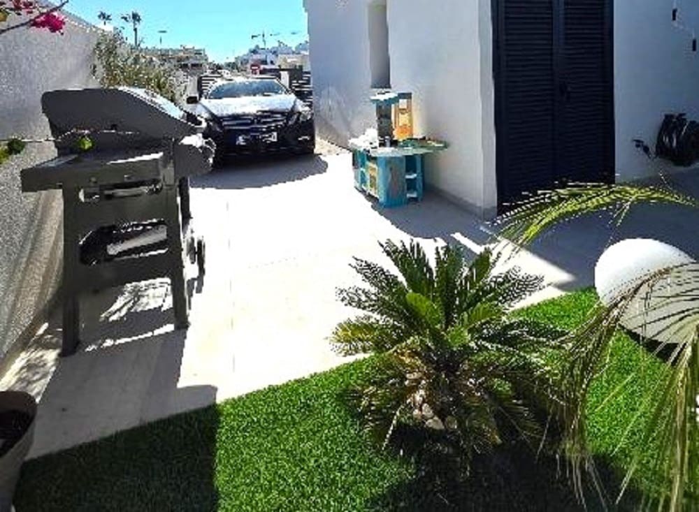 2 makuuhuone Huvila myytävänä paikassa Monforte del Cid - 319 950 € (Ref: 9558475)