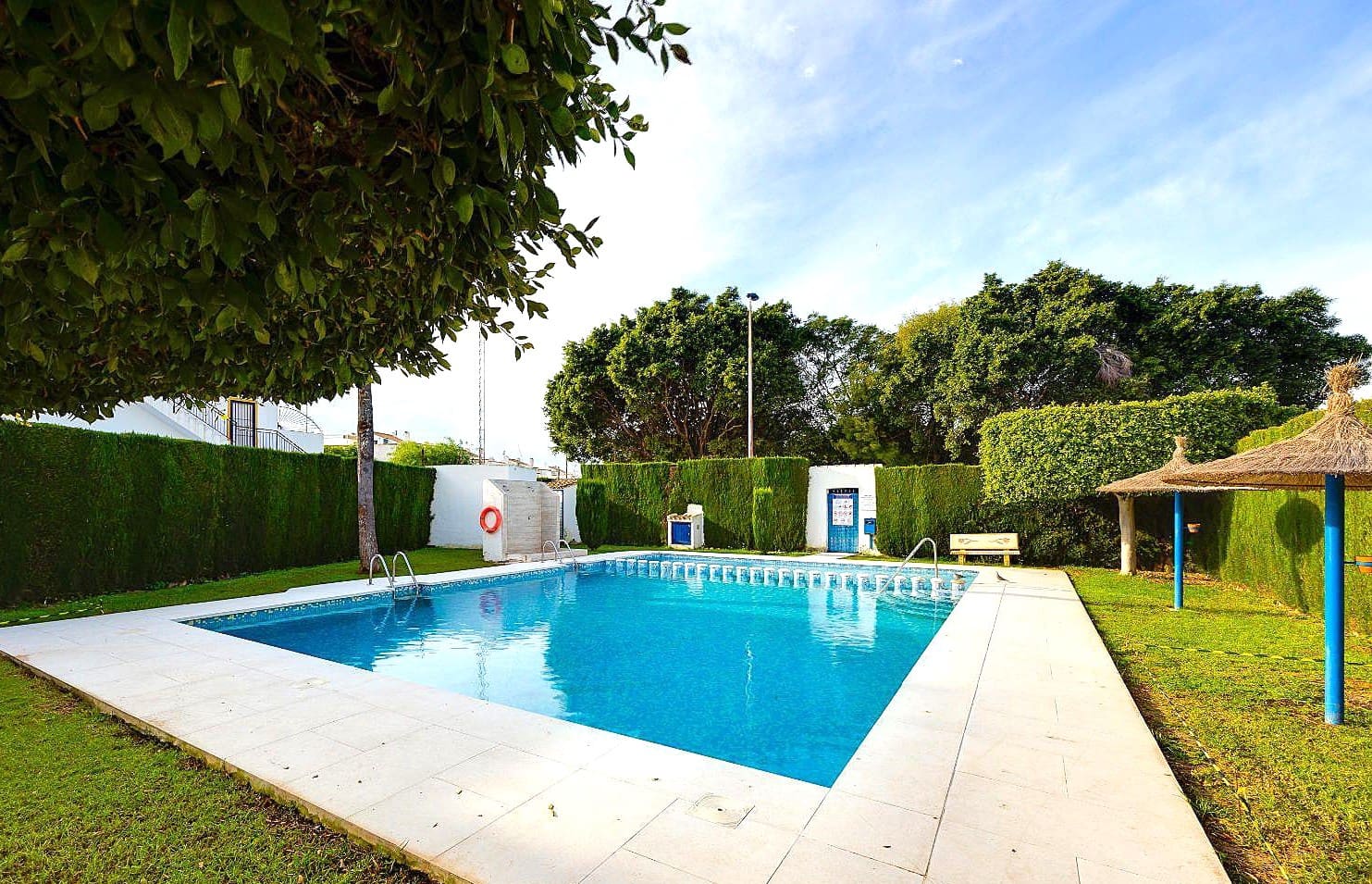 3 makuuhuone Huoneisto myytävänä paikassa Monforte del Cid - 144 960 € (Ref: 9558477)