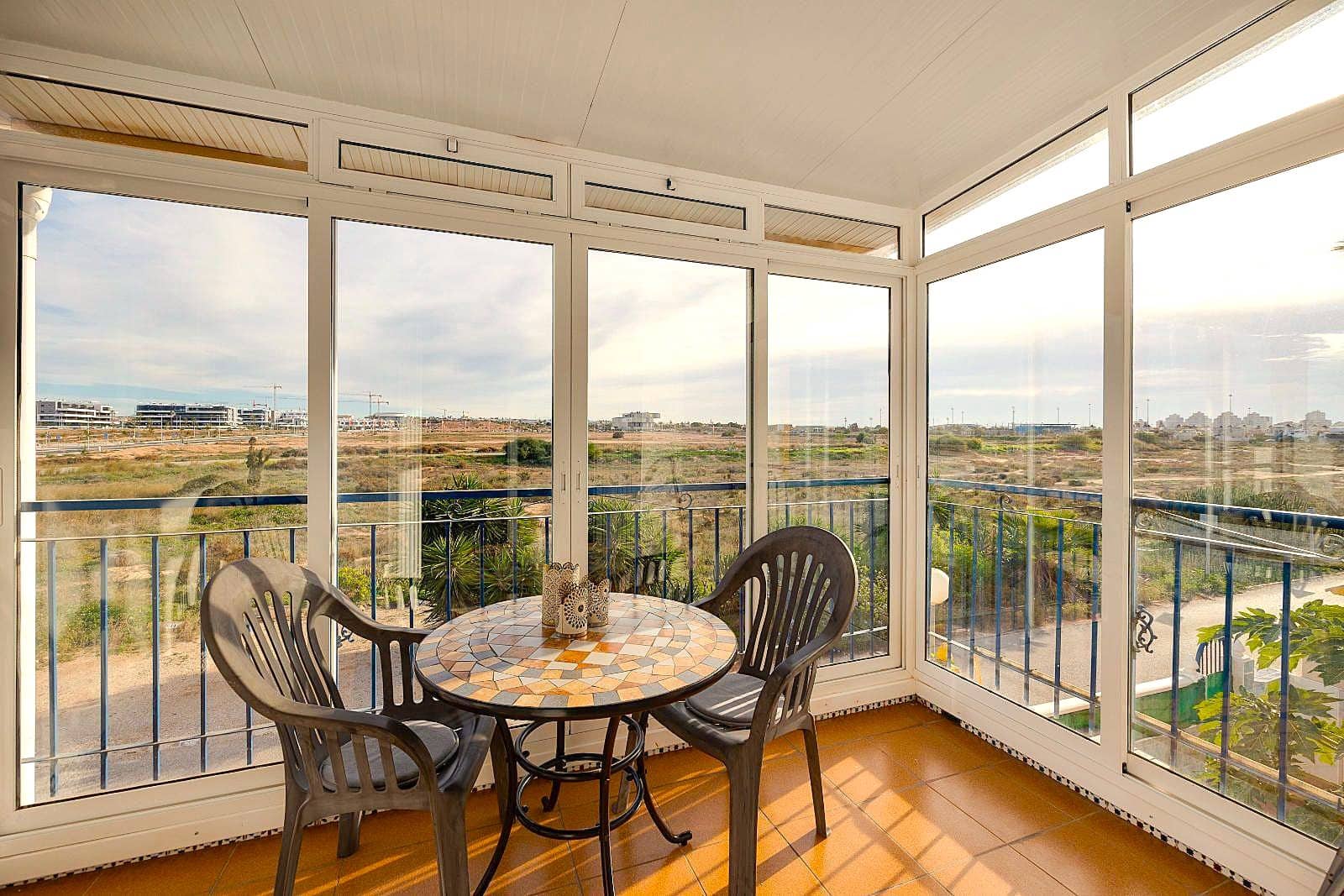 3 makuuhuone Huoneisto myytävänä paikassa Monforte del Cid - 144 960 € (Ref: 9558477)