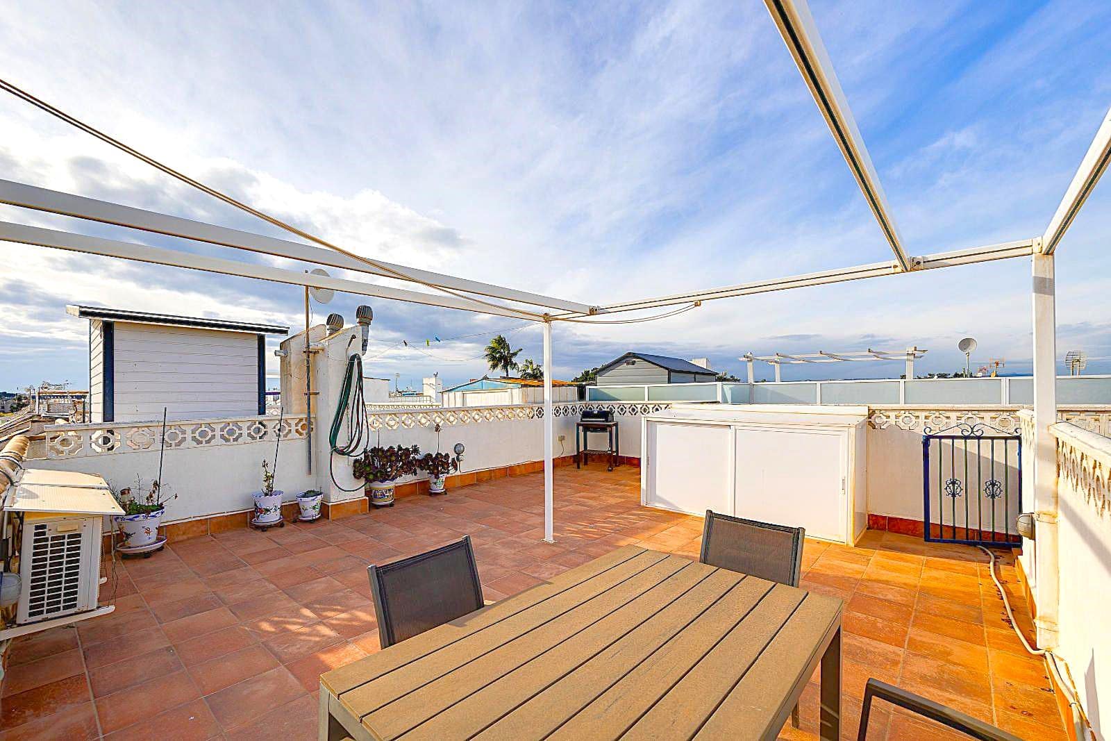 3 makuuhuone Huoneisto myytävänä paikassa Monforte del Cid - 144 960 € (Ref: 9558477)