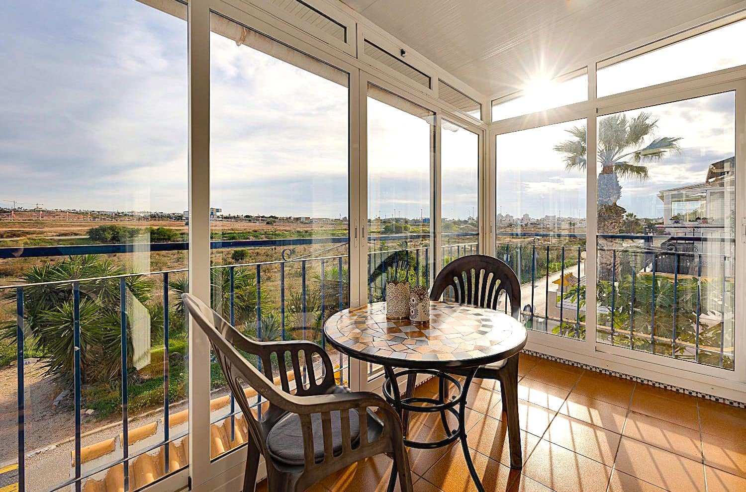 3 makuuhuone Huoneisto myytävänä paikassa Monforte del Cid - 144 960 € (Ref: 9558477)