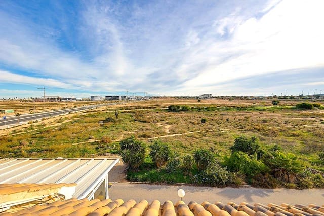 3 makuuhuone Huoneisto myytävänä paikassa Monforte del Cid - 144 960 € (Ref: 9558477)