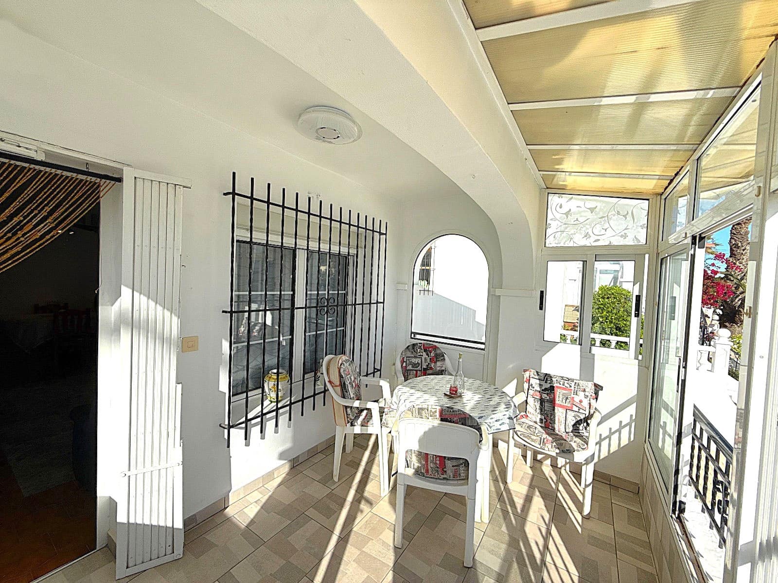 3 soveværelse Semi-Rækkehus til salg i Monforte del Cid - € 229.900 (Ref: 9558479)