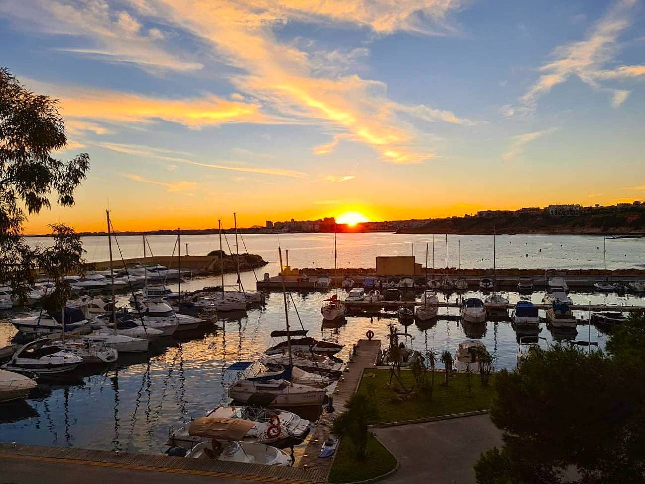 3 quarto Moradia para venda em Filipinas - 294 950 € (Ref: 9568170)