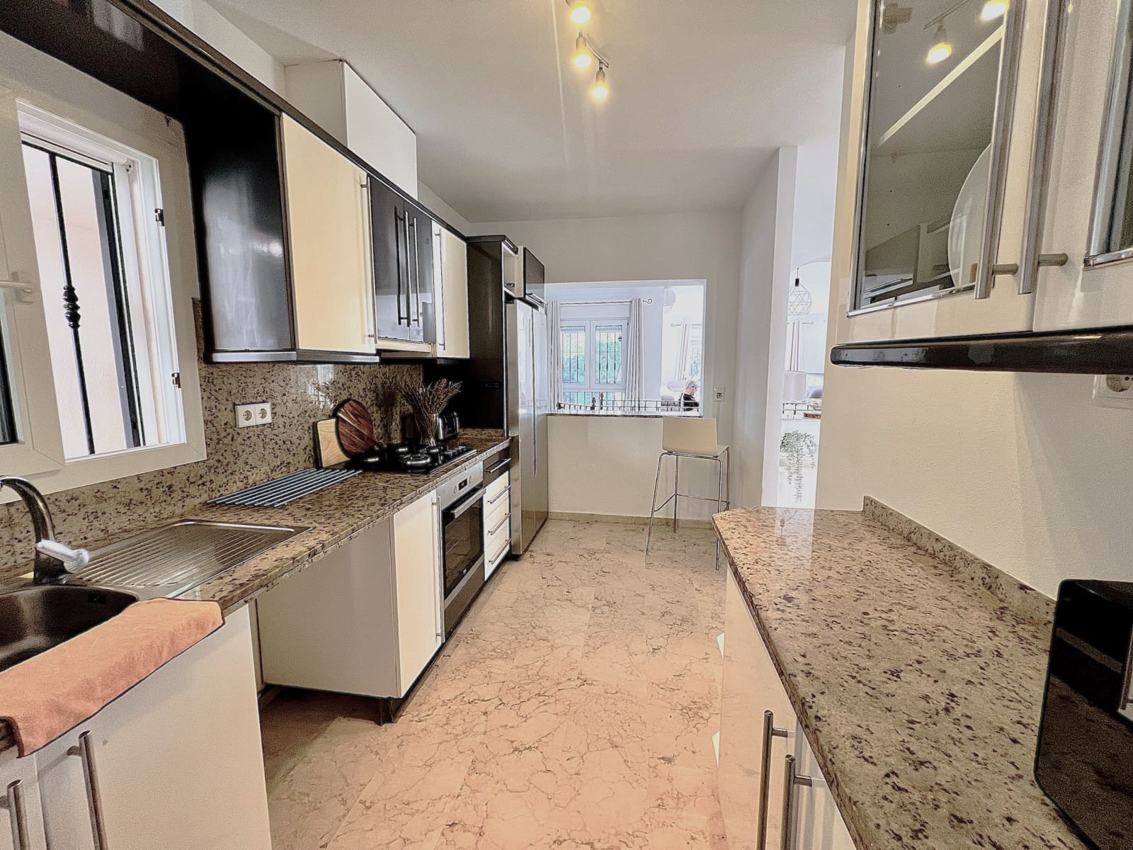 3 bedroom Villa for sale in Cabo Roig - € 639,850 (Ref: 9604646)