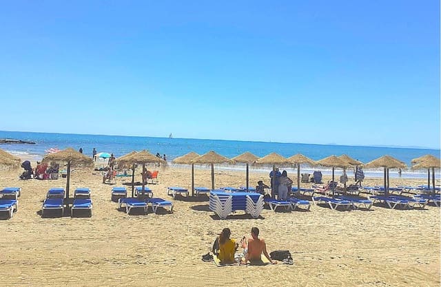 3 bedroom Apartment for sale in Playa Flamenca, Orihuela - € 168,950 (Ref: 9629742)