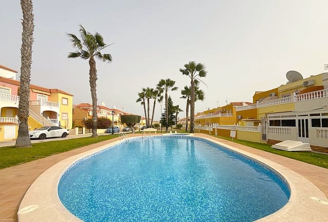 3 bedroom Townhouse for sale in Cabo Roig, Orihuela - € 229,900 (Ref: 9658419)