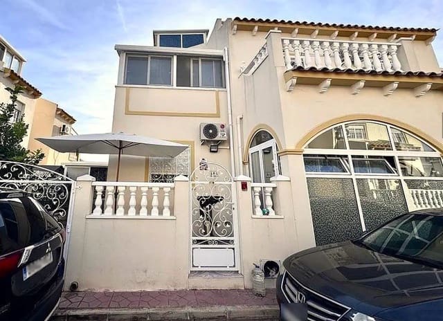 5 slaapkamer Villa te koop in Playa Flamenca, Orihuela met zwembad - € 209.950 (Ref: 9663603)
