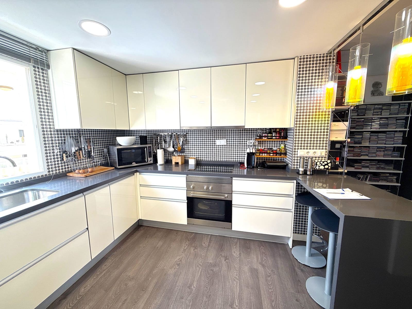 3 makuuhuone Huoneisto myytävänä paikassa Alicante kaupunki - 364 950 € (Ref: 9665272)