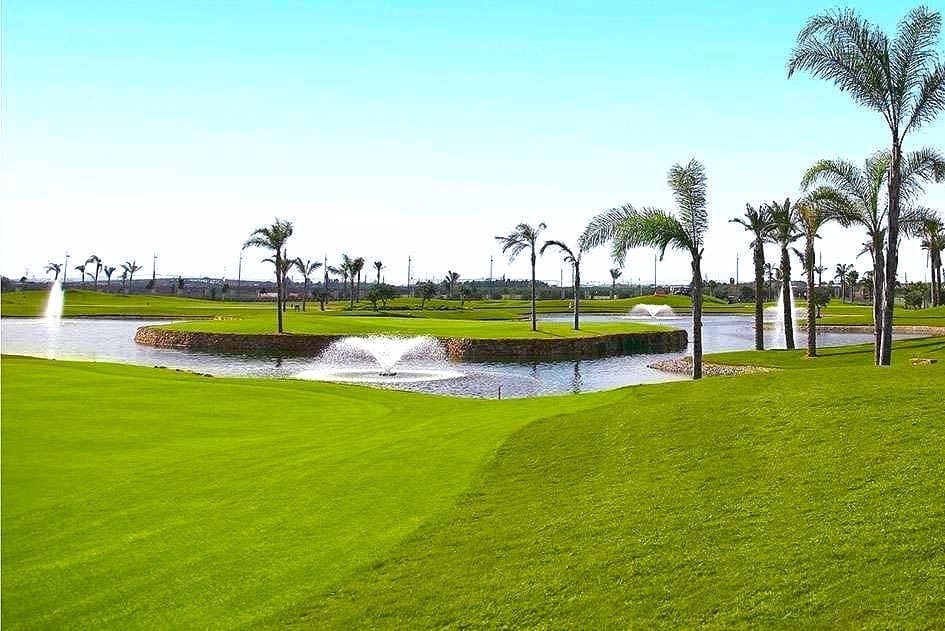 3 soveværelse Villa til salg i Jacarilla med swimmingpool garage - € 494.500 (Ref: 9706059)