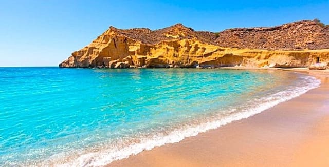 Chalet de 3 habitaciones en Mazarrón en venta con piscina garaje - 375.000 € (Ref: 9706062)