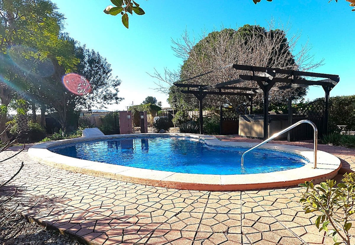 3 bedroom Villa for sale in La Campaneta with pool garage - € 374,950 (Ref: 9706063)