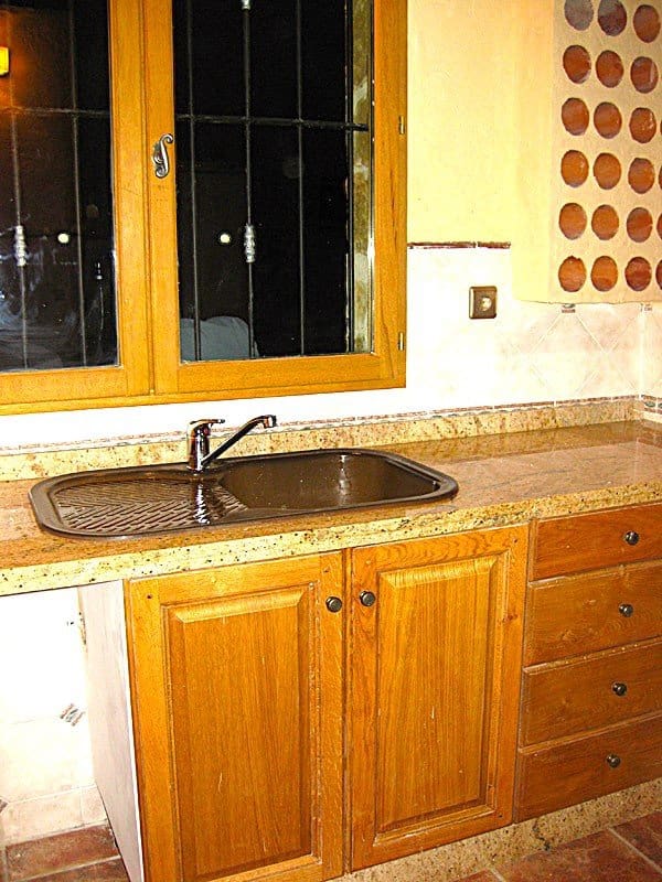 3 bedroom Villa for sale in Benferri with garage - € 294,950 (Ref: 9706066)