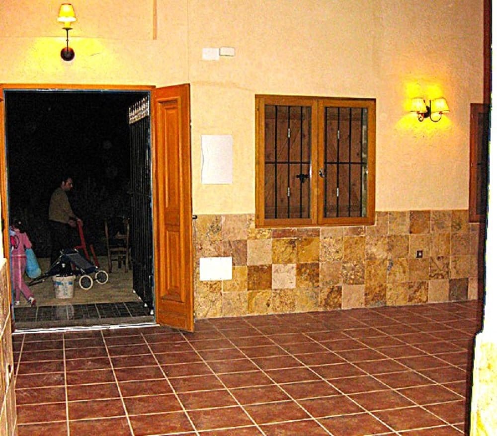 3 bedroom Villa for sale in Benferri with garage - € 294,950 (Ref: 9706066)