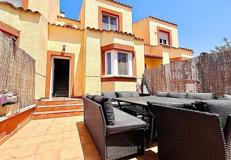 3 bedroom Townhouse for sale in Cabo Roig with pool - € 233,950 (Ref: 9706072)
