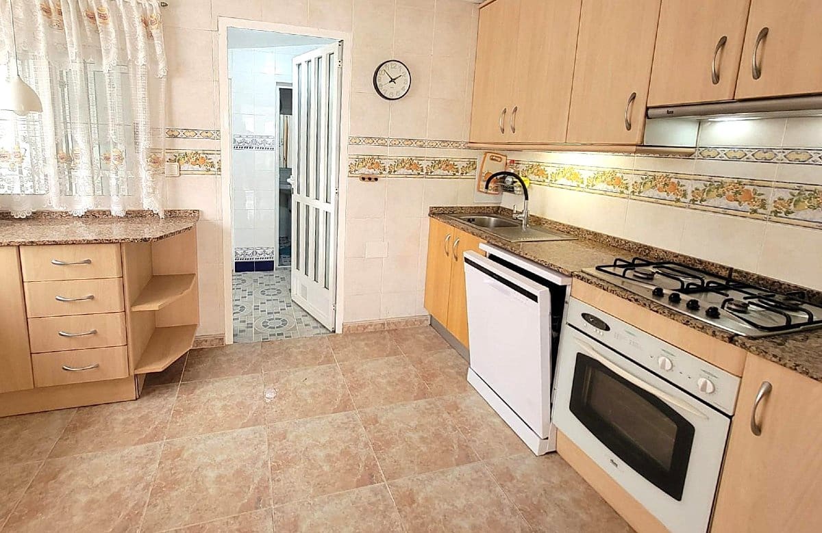 4 sovrum Hus till salu i Torre de la Horadada med garage - 272 500 € (Ref: 9706083)