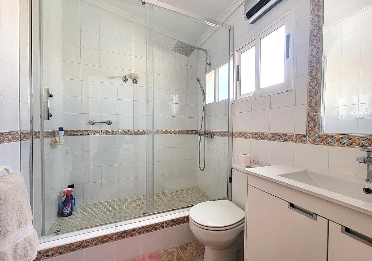 4 sovrum Hus till salu i Torre de la Horadada med garage - 272 500 € (Ref: 9706083)