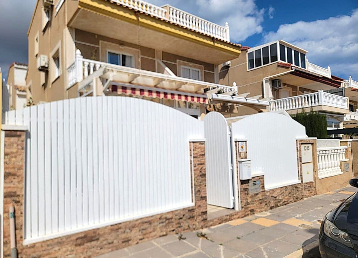 4 sovrum Hus till salu i Torre de la Horadada med garage - 272 500 € (Ref: 9706083)