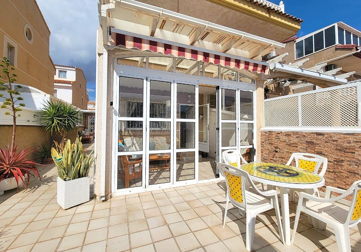 4 sovrum Hus till salu i Torre de la Horadada med garage - 272 500 € (Ref: 9706083)