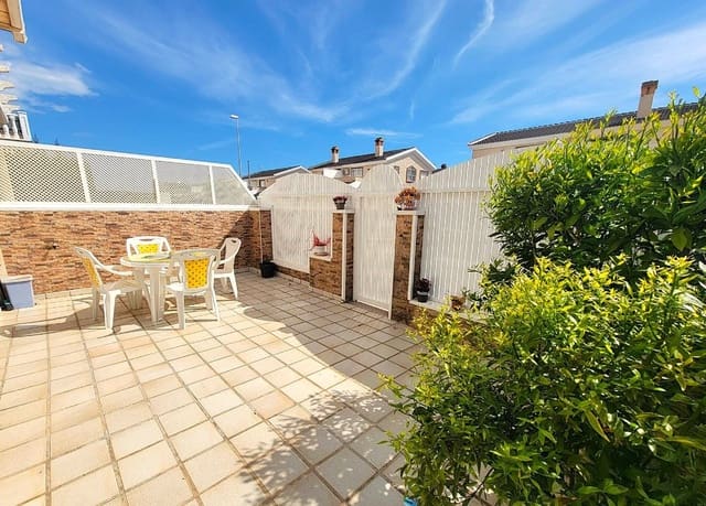 4 sovrum Hus till salu i Torre de la Horadada, Pilar de la Horadada med garage - 272 500 € (Ref: 9706083)