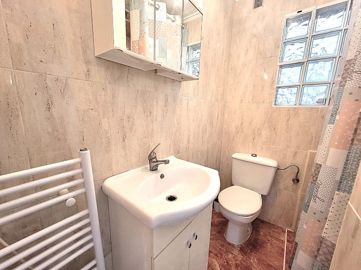 3 slaapkamer Huis te koop in El Chaparral - € 137.950 (Ref: 9706086)