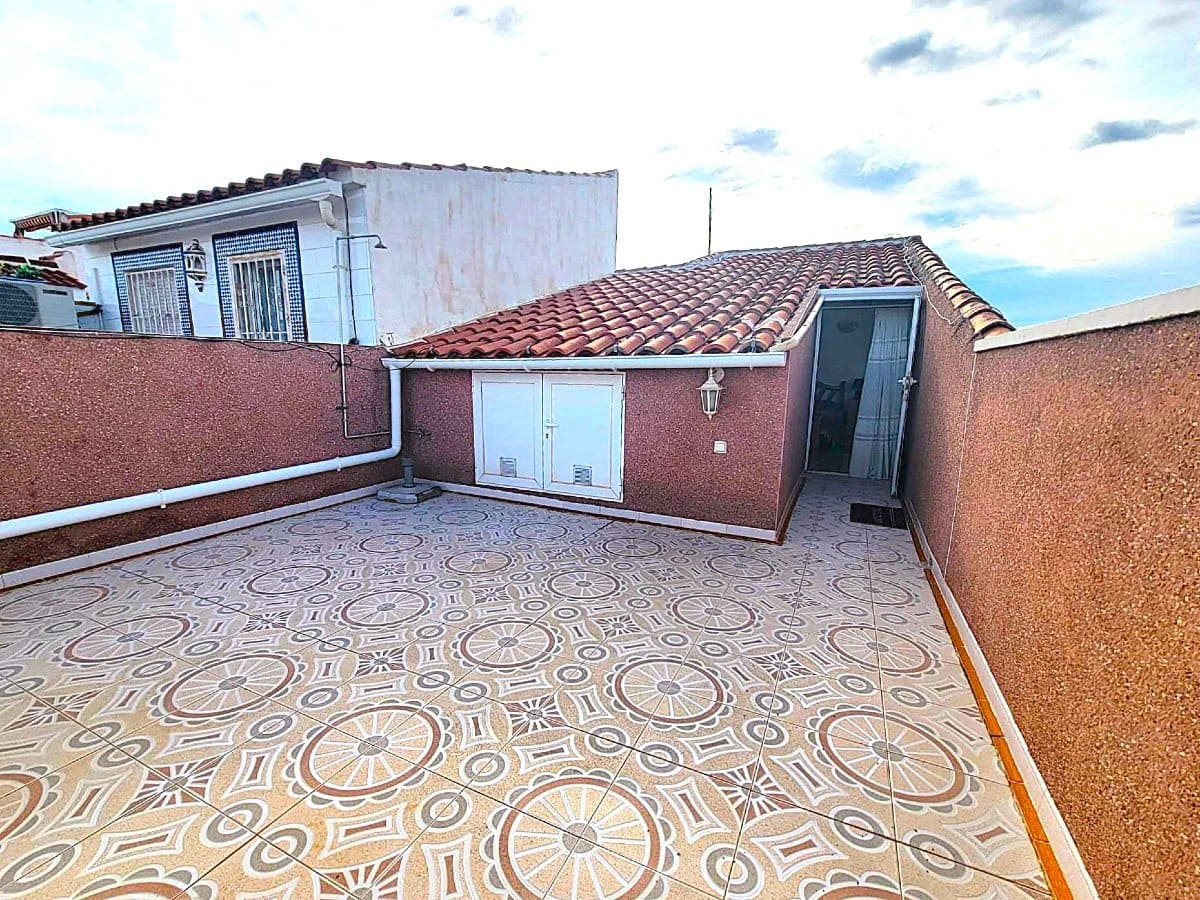 3 slaapkamer Huis te koop in El Chaparral - € 137.950 (Ref: 9706086)