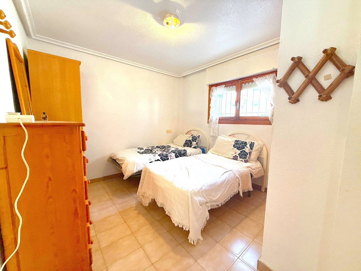 1 bedroom Apartment for sale in Punta Prima with pool garage - € 134,900 (Ref: 9706088)