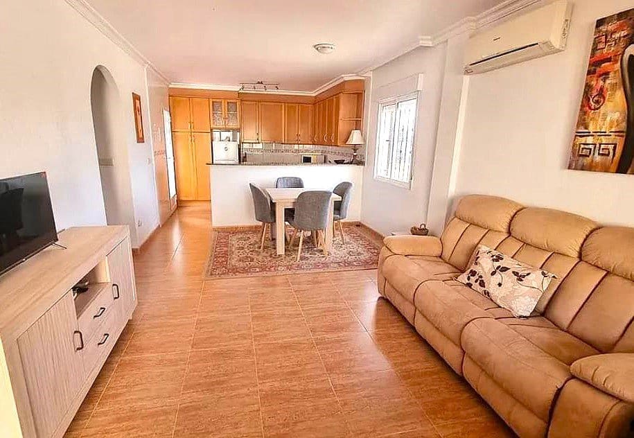 3 Zimmer Villa zu verkaufen in Guardamar del Segura mit Pool Garage - 209.950 € (Ref: 9706094)