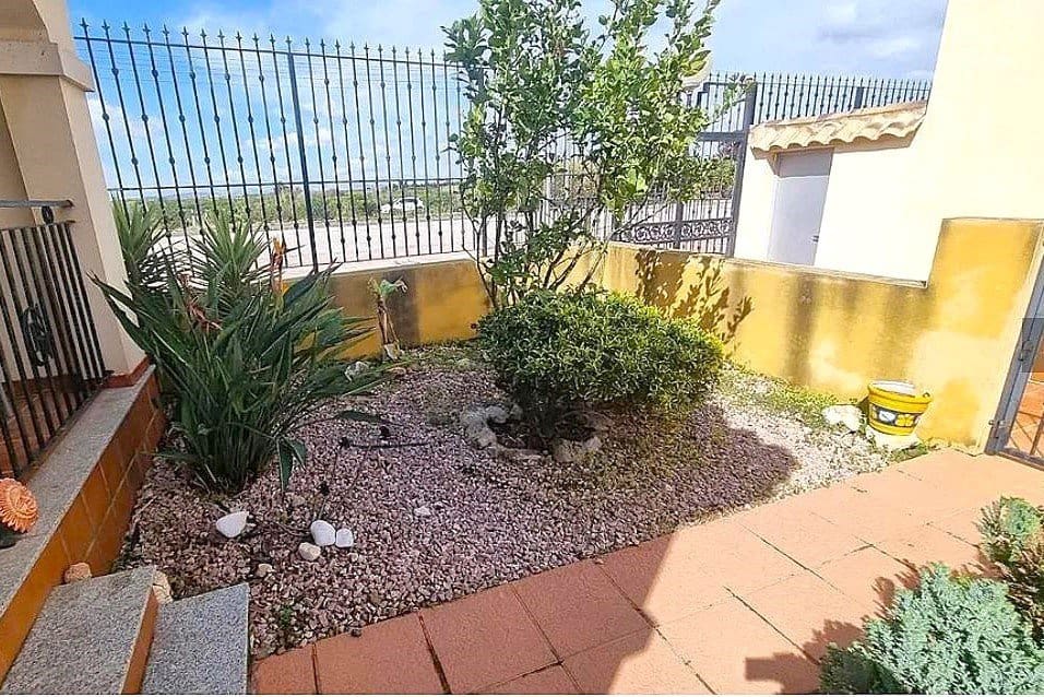 3 Zimmer Villa zu verkaufen in Guardamar del Segura mit Pool Garage - 209.950 € (Ref: 9706094)