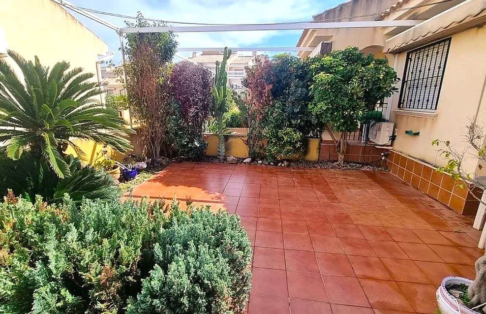 3 Zimmer Villa zu verkaufen in Guardamar del Segura mit Pool Garage - 209.950 € (Ref: 9706094)