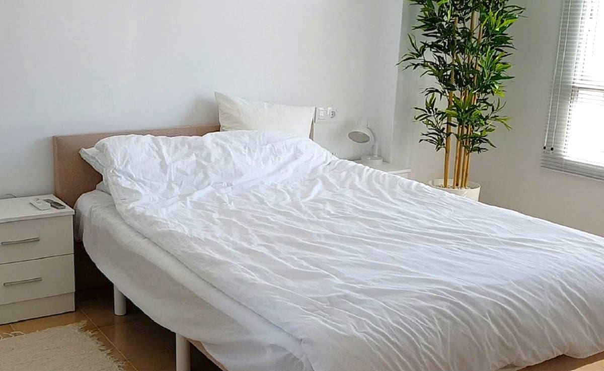 Leilighet til salgs i Alicante by - € 190 000 (Ref: 9719337)