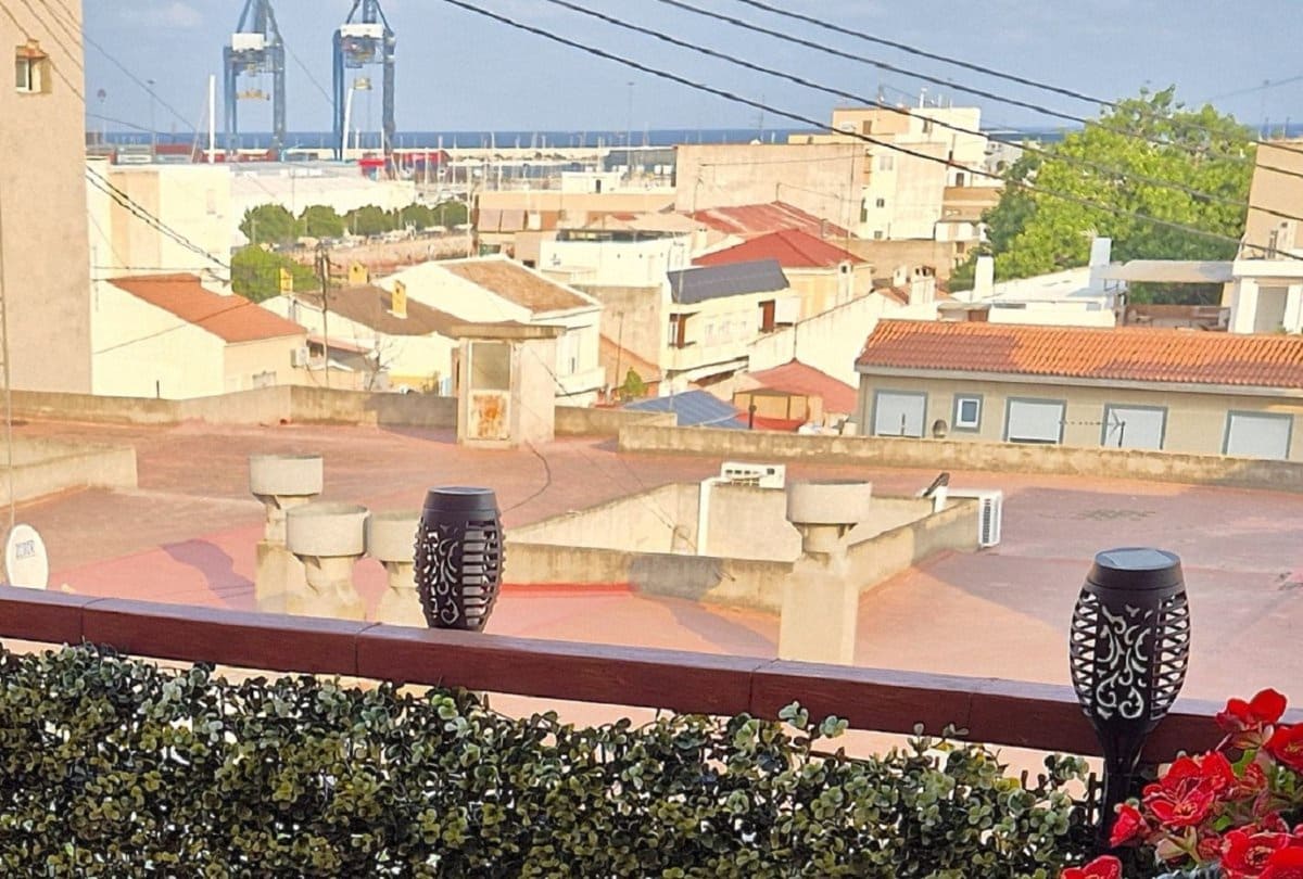 Leilighet til salgs i Alicante by - € 190 000 (Ref: 9719337)