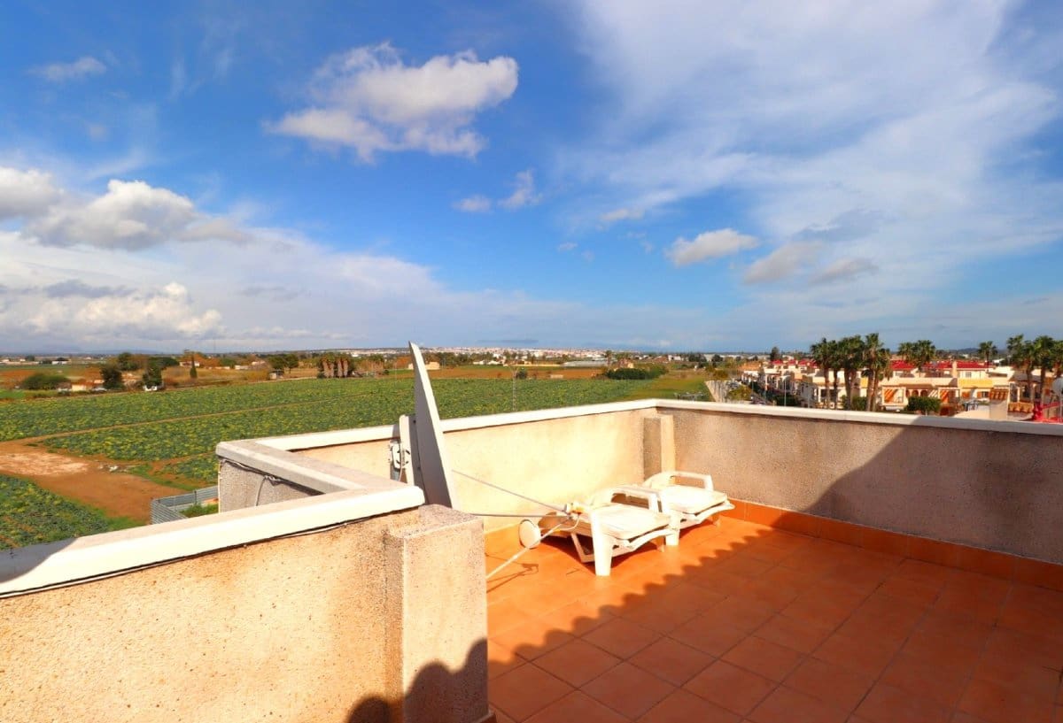 2 bedroom Apartment for sale in Ciudad Quesada with pool - € 139,900 (Ref: 9728438)