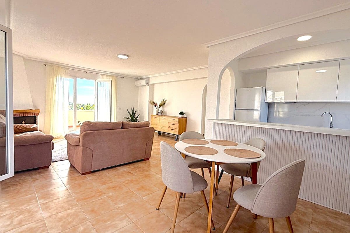 2 bedroom Apartment for sale in Punta Prima - € 246,950 (Ref: 9737866)
