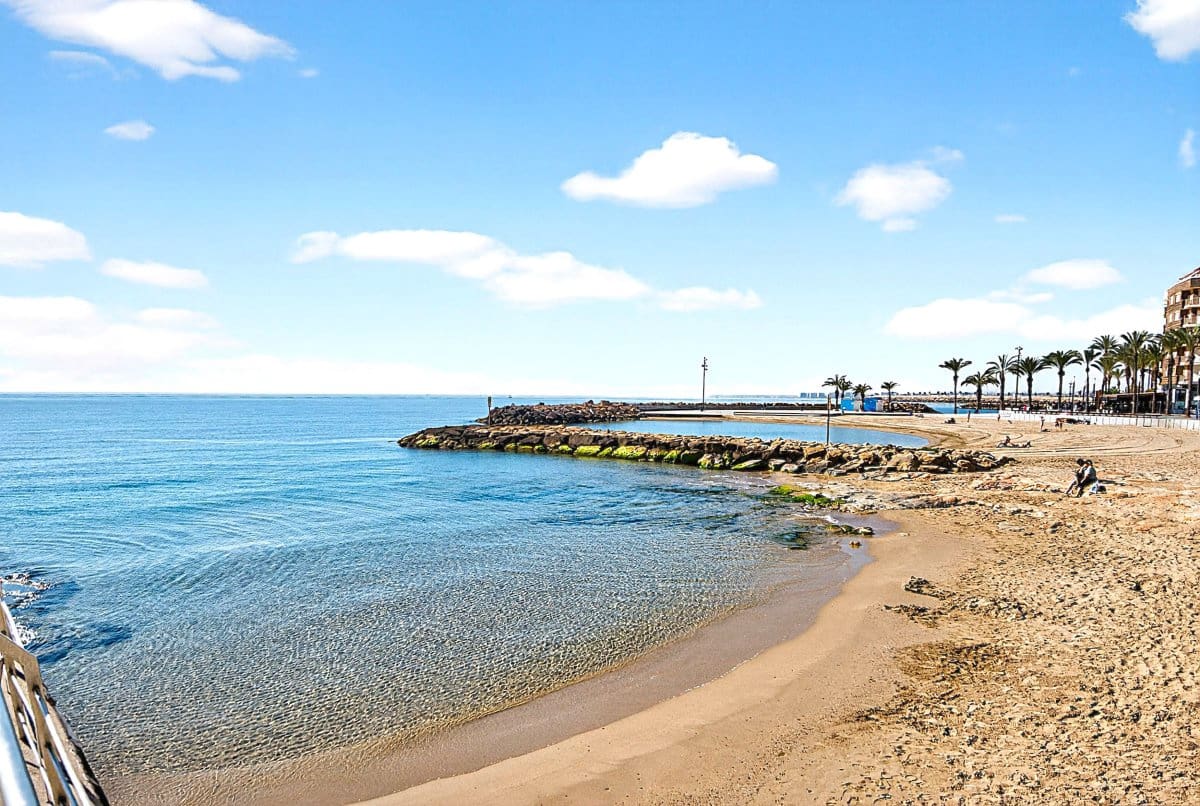 2 bedroom Apartment for sale in Punta Prima - € 246,950 (Ref: 9737866)