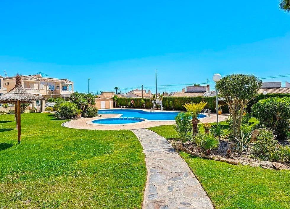 2 bedroom Apartment for sale in La Florida with pool - € 168,950 (Ref: 9746989)