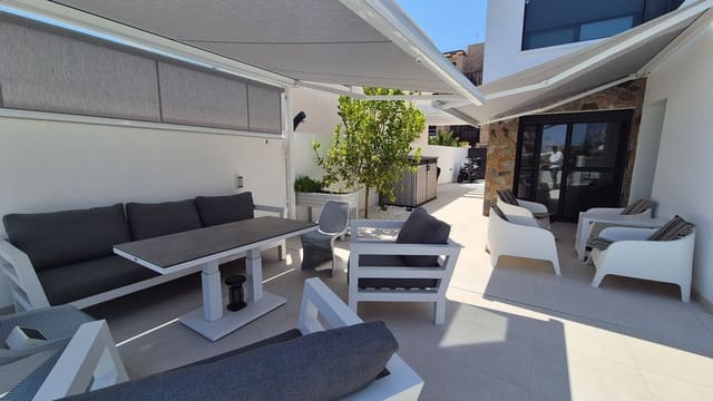 4 makuuhuone Huvila myytävänä paikassa El Hornillo, Aguilas mukana uima-altaan 
autotalli - 595 000 € (Ref: 9124635)