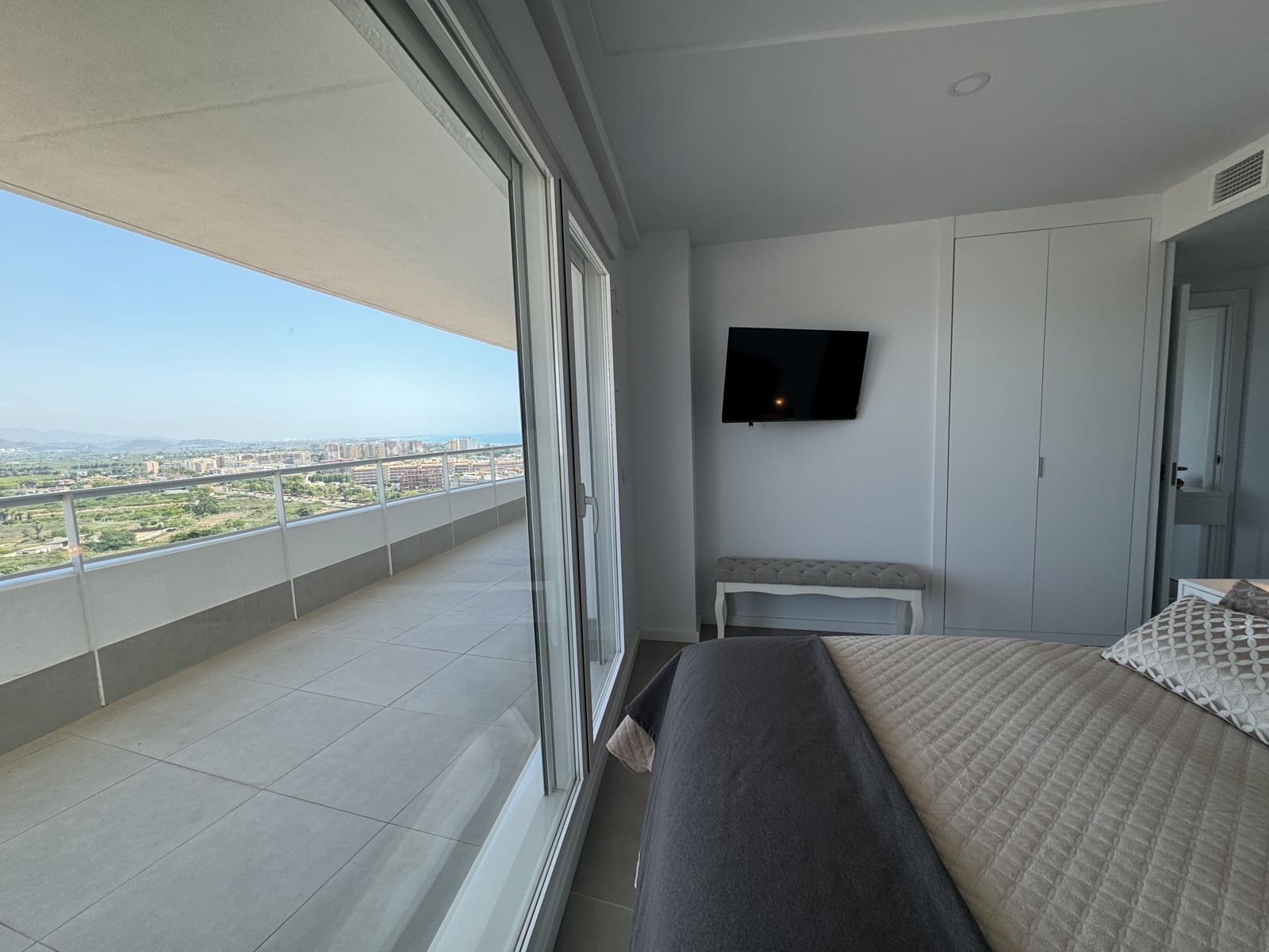 2 Zimmer Penthouse zu verkaufen in Canet d'En Berenguer mit Pool Garage - 550.000 € (Ref: 9598076)