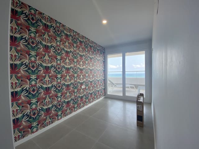 3 chambre Appartement de Plage à vendre à Canet d'En Berenguer avec piscine garage - 690 000 € (Ref: 9614161)
