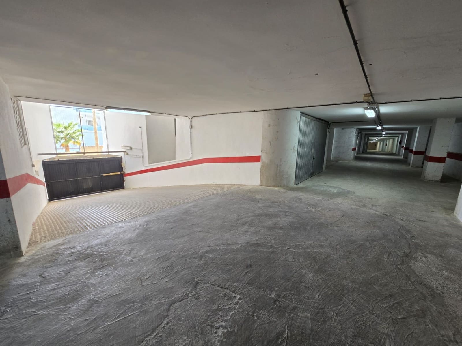 Garage for sale in Castell de Ferro - € 11,900 (Ref: 10037850)