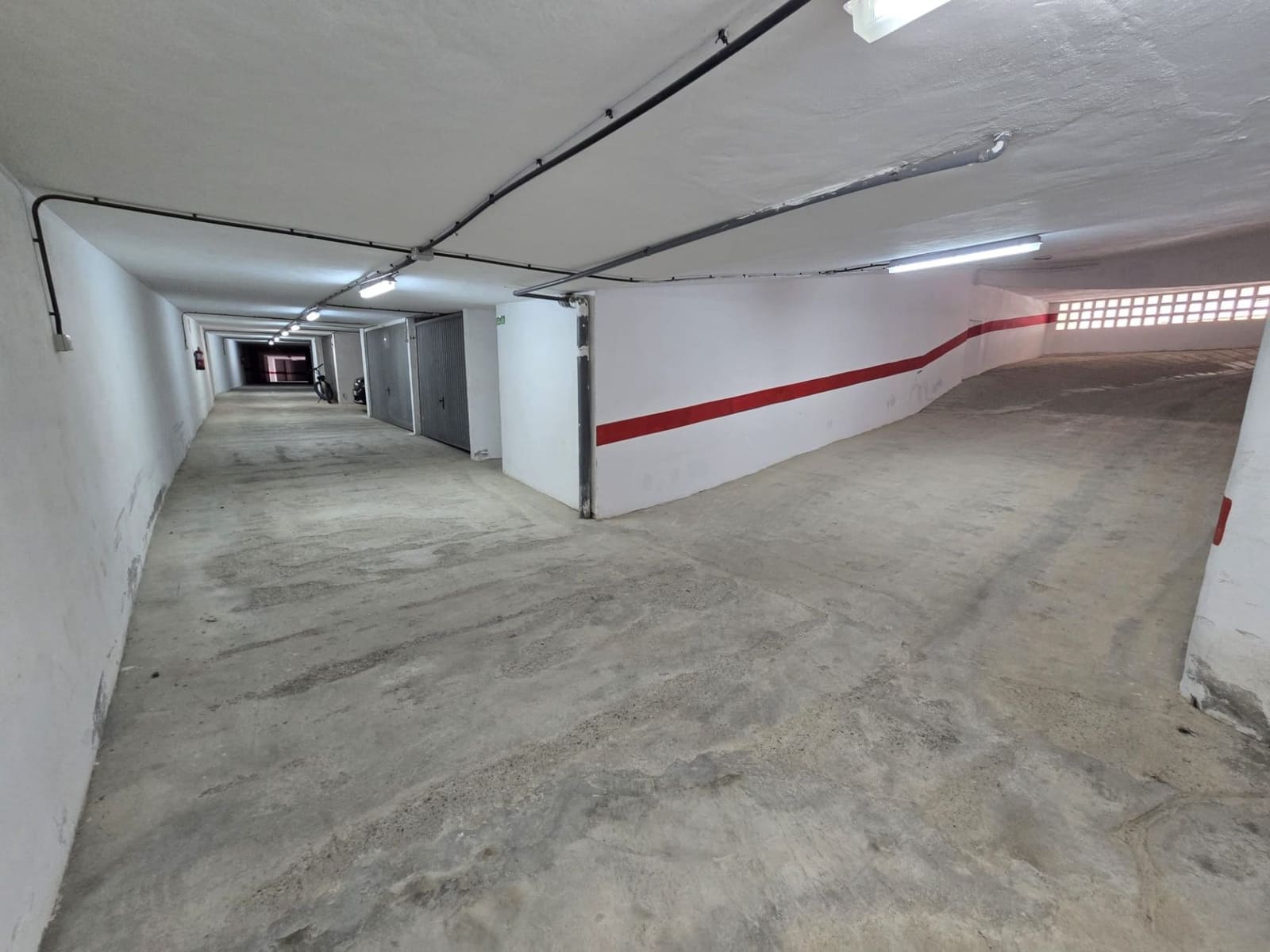 Garage for sale in Castell de Ferro - € 11,900 (Ref: 10037850)