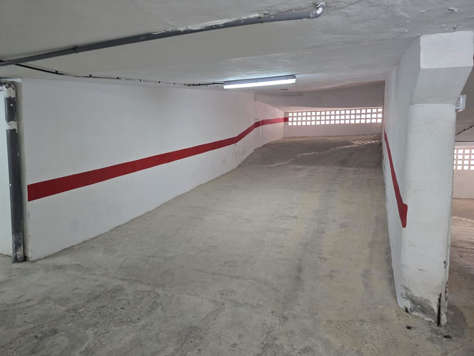 Garage for sale in Castell de Ferro - € 11,900 (Ref: 10037850)