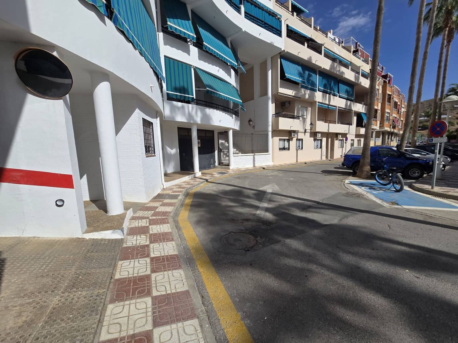 Garage for sale in Castell de Ferro - € 11,900 (Ref: 10037850)