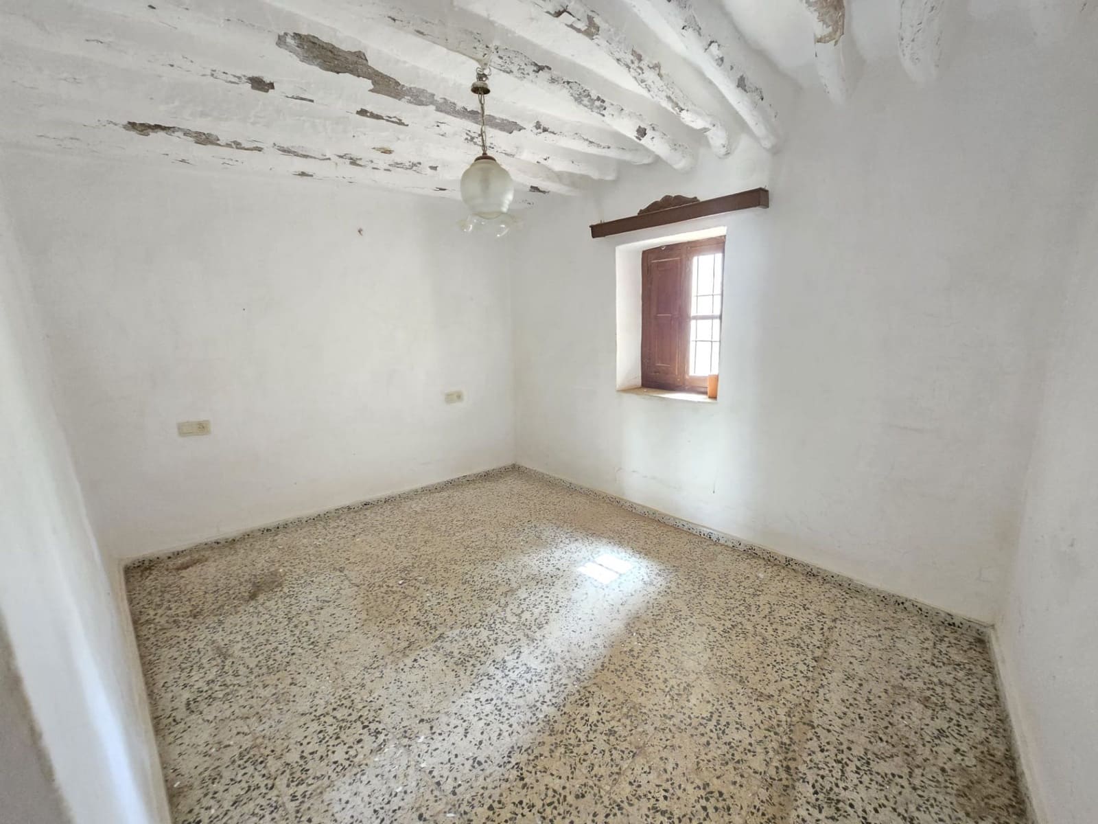 4 soveværelse Finca/Landehus til salg i Lujar med garage - € 89.000 (Ref: 9254627)