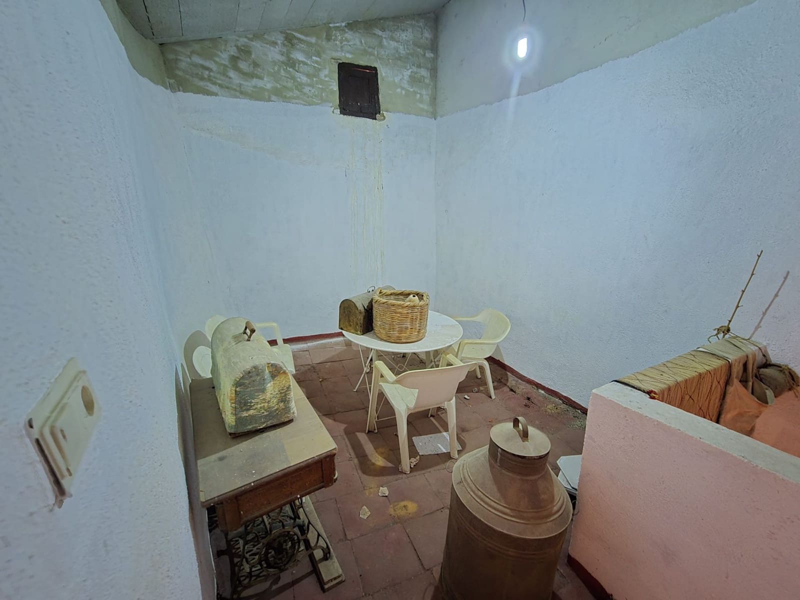 4 soveværelse Finca/Landehus til salg i Lujar med garage - € 89.000 (Ref: 9254627)