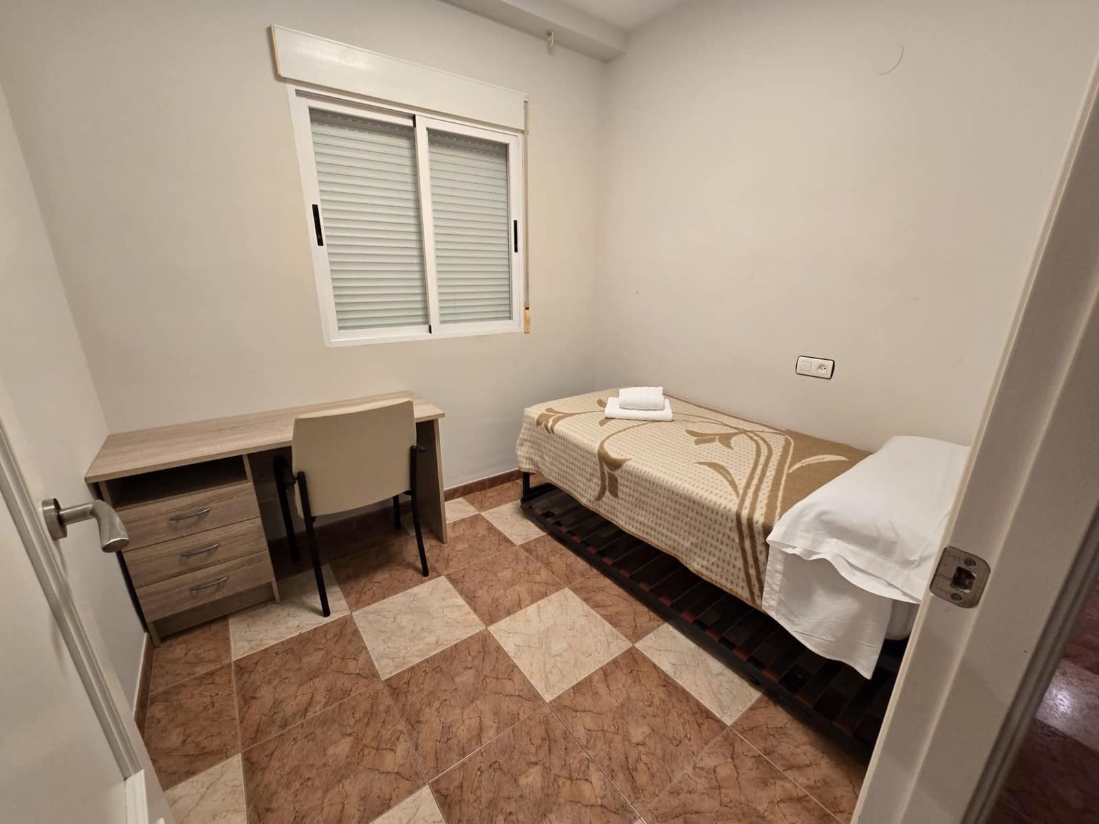 3 soveværelse Lejlighed til salg i Motril med garage - € 169.000 (Ref: 9254628)