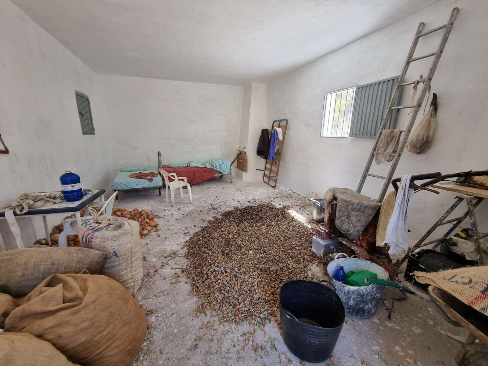 Finca/Landehus til salg i Gualchos - € 89.900 (Ref: 9254632)