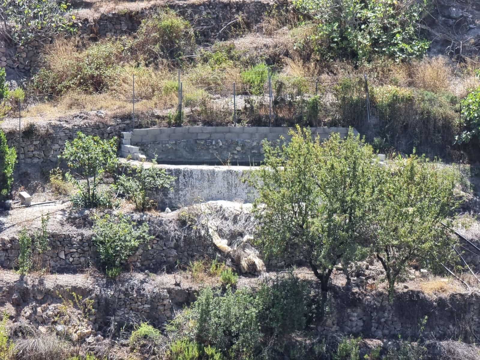 Finca/Landehus til salg i Gualchos - € 89.900 (Ref: 9254632)