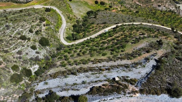 Finca/Herregård til salgs i Gualchos - € 26 000 (Ref: 9254633)